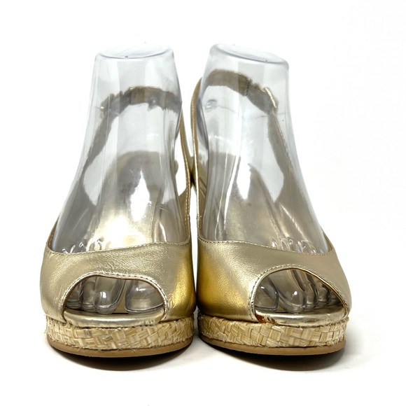 Lilly Pulitzer Kristin Gold Leather Peep Toe Slingback Wedge Heel Sandals Sz 6.5 - Picture 3 of 10